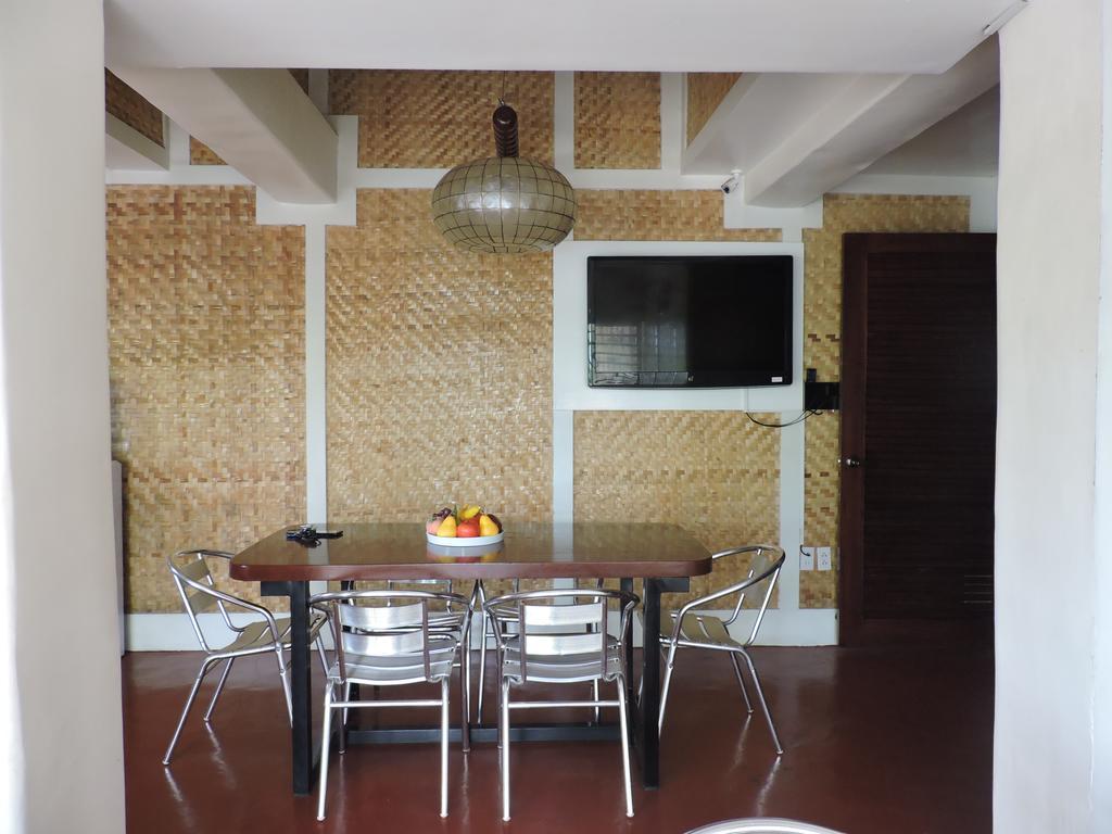 Orange Mangrove Pensión House Puerto Princesa Exterior foto