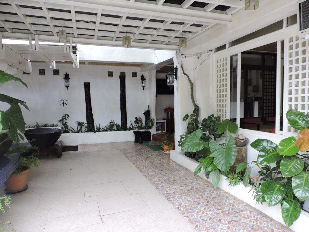 Orange Mangrove Pensión House Puerto Princesa Exterior foto